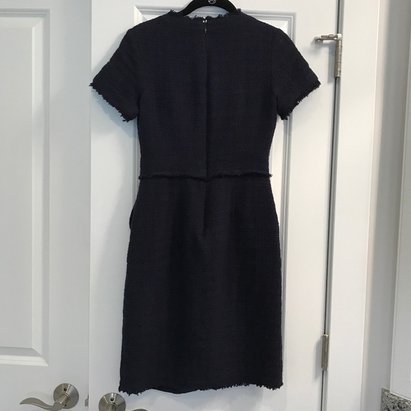 Banana Republic Textured Shortsleeve Dress - Picture 4 of 6